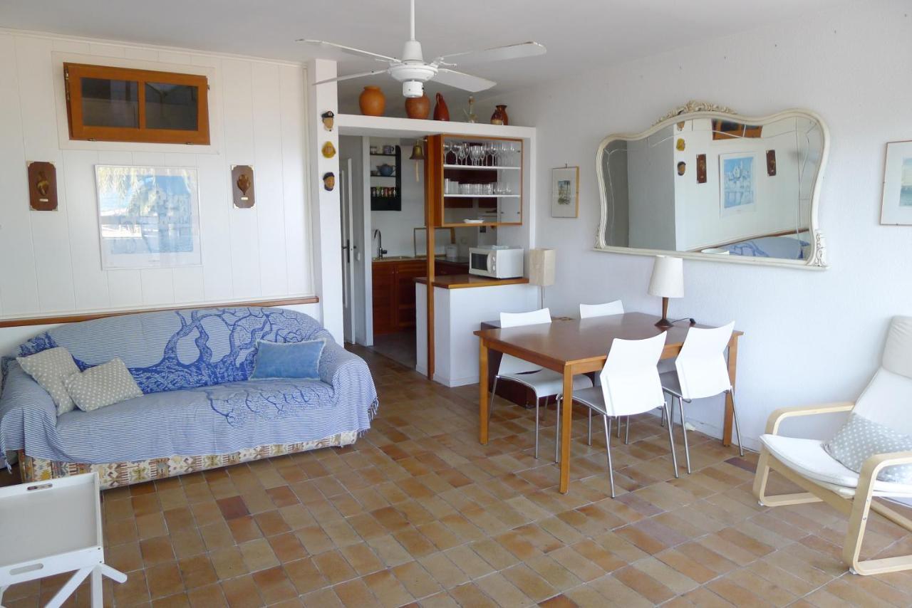 סיטגס Fragata Beach Seaview מראה חיצוני תמונה