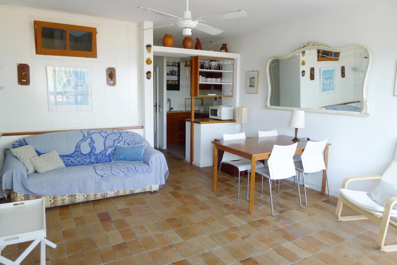 סיטגס Fragata Beach Seaview מראה חיצוני תמונה