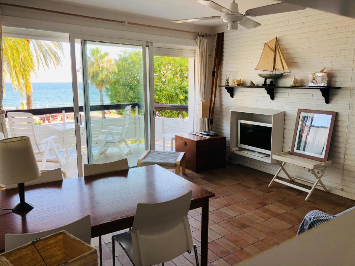 סיטגס Fragata Beach Seaview מראה חיצוני תמונה